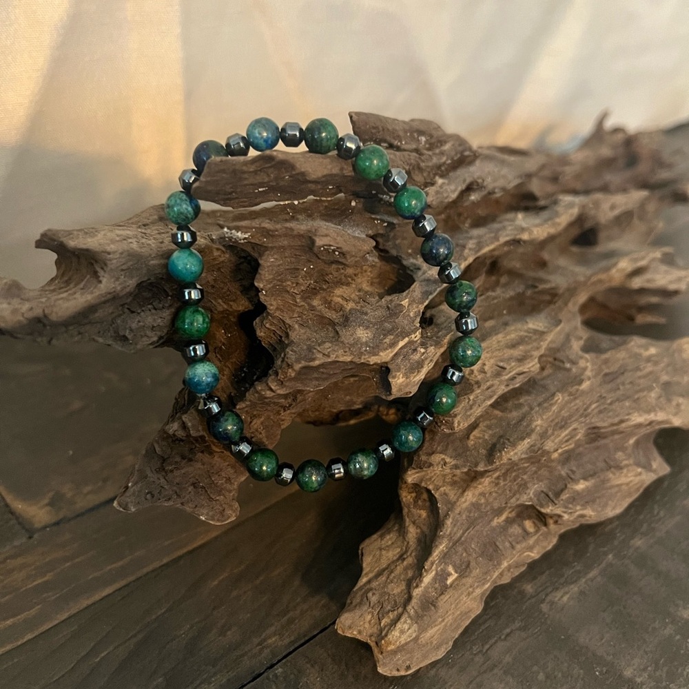 Phoenix Lapis Beaded Bracelet Set - Picture 4 of 6